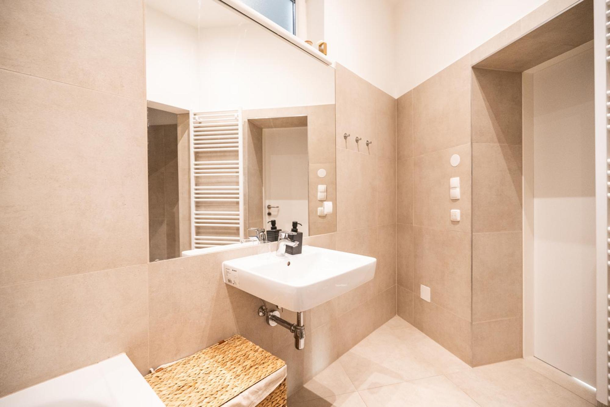 Rochus Stylish Viena