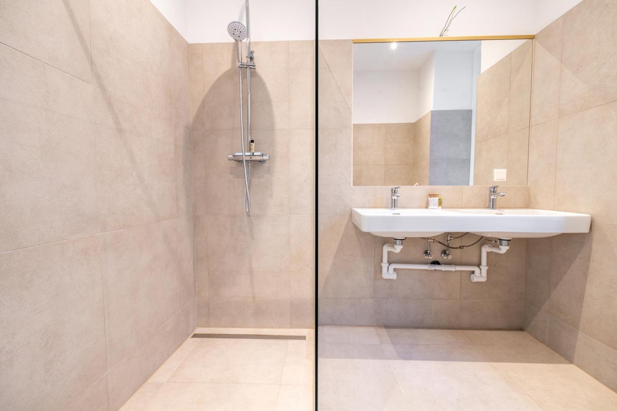 Rochus Stylish * Viena